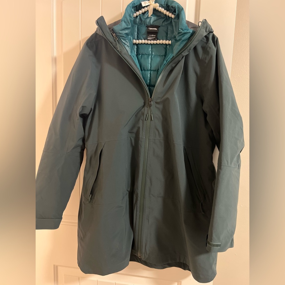 The North Face Women's ThermoBall Eco Triclimate Parka Large
